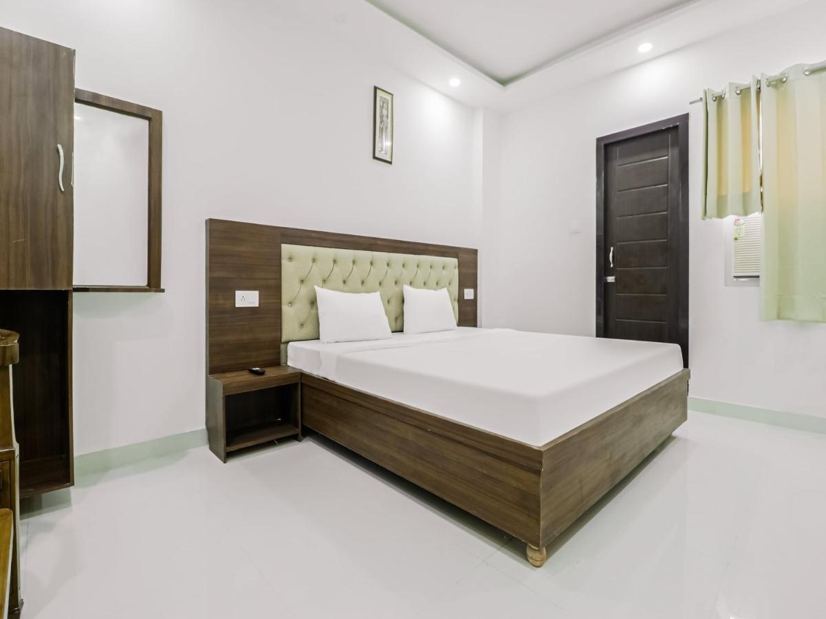 Oyo Townhouse 853 Hotel The Royal Aroma Haridwar Exterior photo